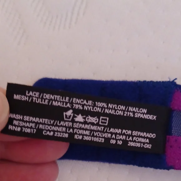 Blue and Black Lace Bra - Picture 6 of 7